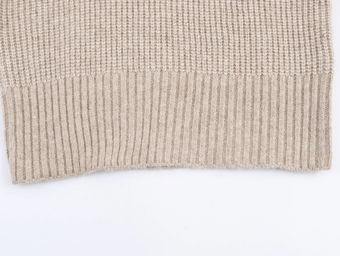 2025 Winter New Sweet and Fashionable Stand up Collar Long Sleeve Bow Decoration Knitted Sweater for Women